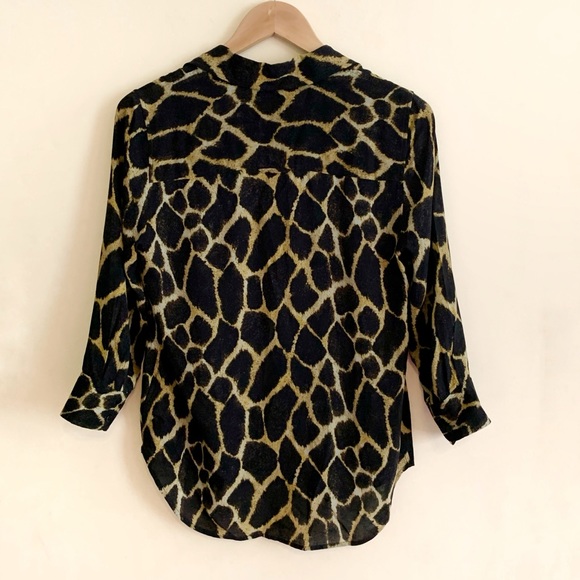 L’AGENCE Ryan Blouse Sienna Safari Print Small - Picture 5 of 8
